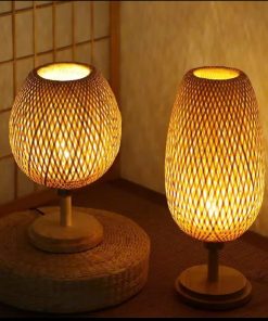 Đèn để bàn đẹp bằng mây tre đan Hot 2025