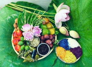 Mâm cỗ mây tre đan