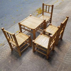 bàn ghế tre trúc